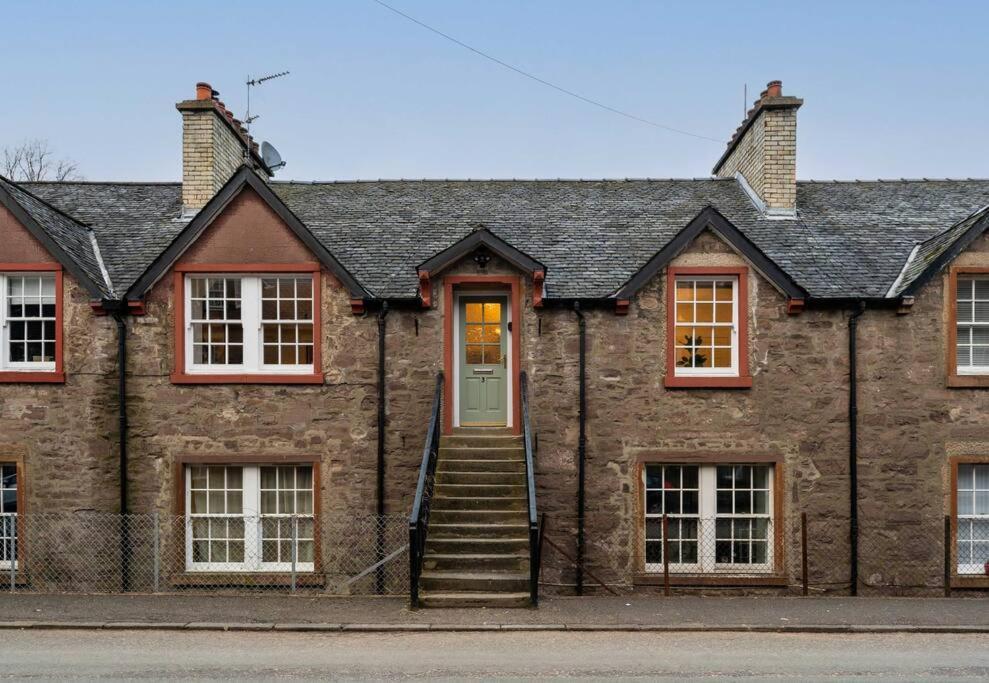The Old Deanston Workers Cottage Doune 外观 照片